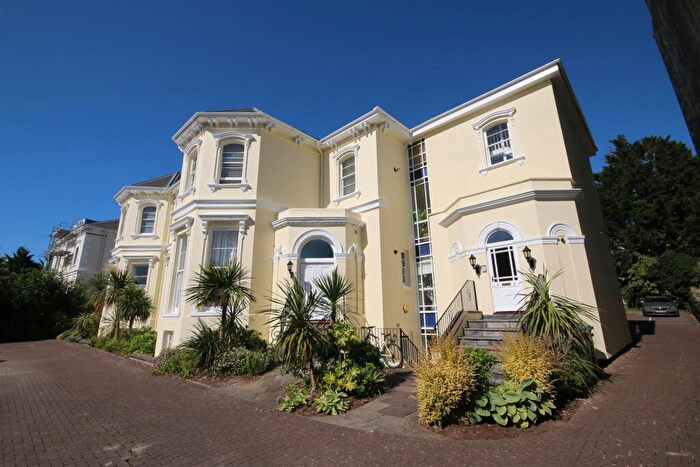 3 Bedroom Flat To Rent In Malvern Road, Cheltenham, GL50