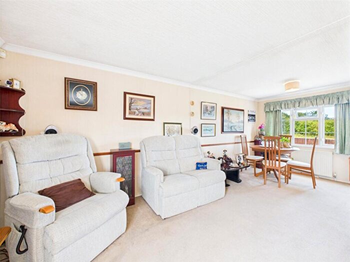 2 Bedroom Park Home For Sale In Bamfurlong Lane, Cheltenham, Gloucestershire, GL51