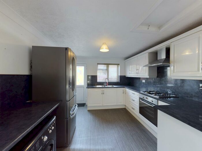 2 Bedroom Terraced House To Rent In Ryde Avenue, HU5