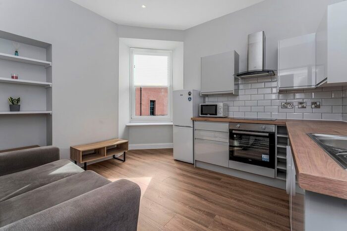 2 Bedroom Flat To Rent In Tarvit Street, Tollcross, Edinburgh, EH3