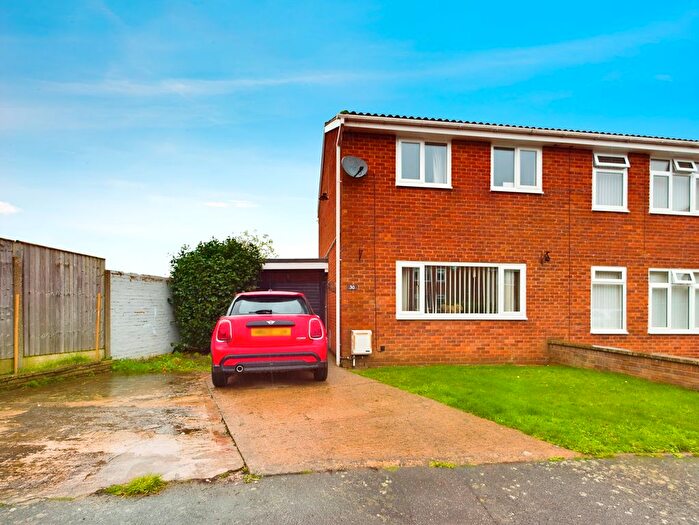 3 Bedroom Semi-Detached House To Rent In Barneby Avenue, Hereford, HR1
