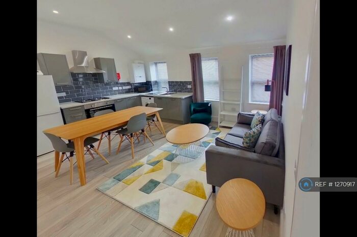 2 Bedroom Flat To Rent In Portland Street, Lincoln, LN5