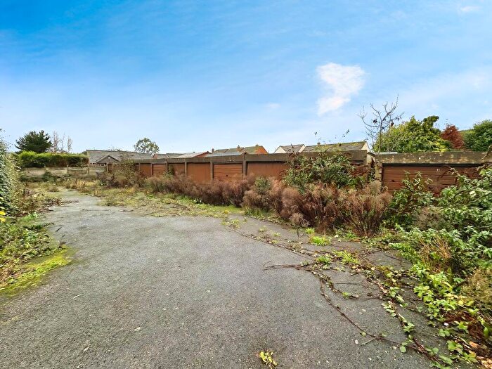 Garage / Parking For Sale In Garages, Yew Tree Hill, Brinklow, Rugby, Warwickshire, CV23