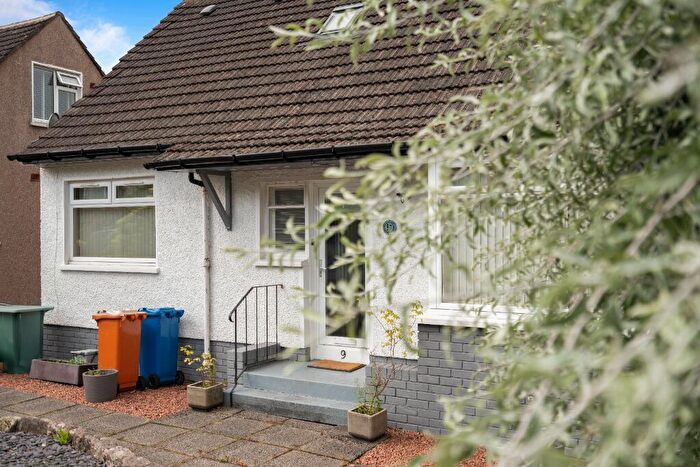 4 Bedroom Semi-Detached House To Rent In South Glassford Street, Milngavie, Glasgow, G62