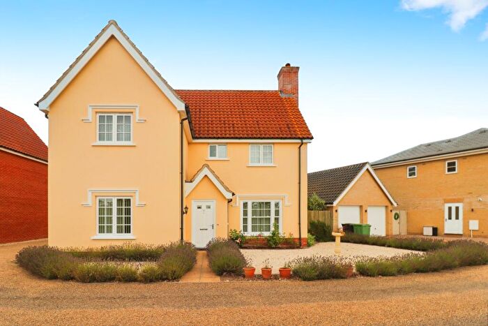 4 Bedroom Detached House For Sale In Stevenson Road, Wroxham, Norwich, NR12