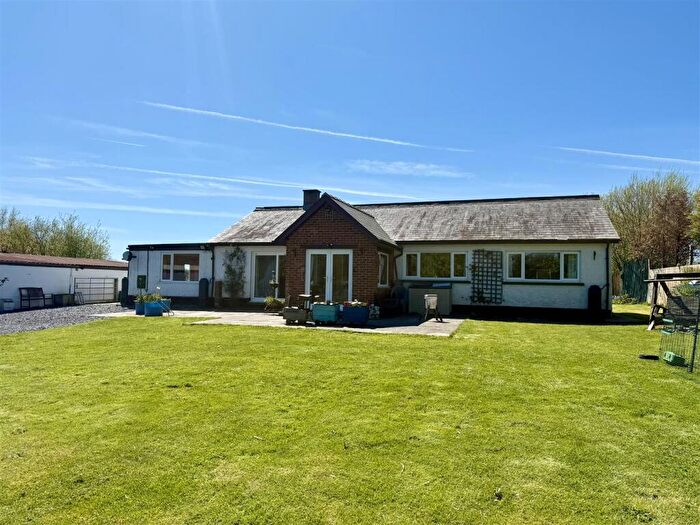 3 Bedroom Smallholding For Sale In Cilcennin, Midway Lampeter And Aberaeron, SA48
