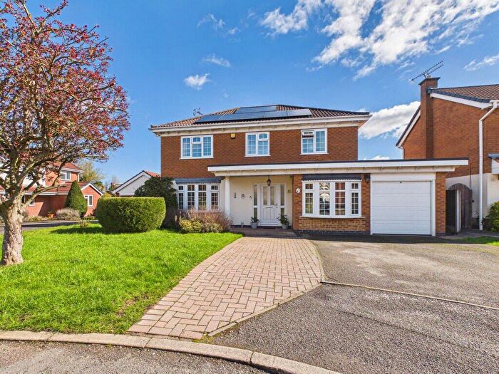 4 Bedroom Detached House To Rent In Gleneagles Close, Mickleover, Derby, DE3