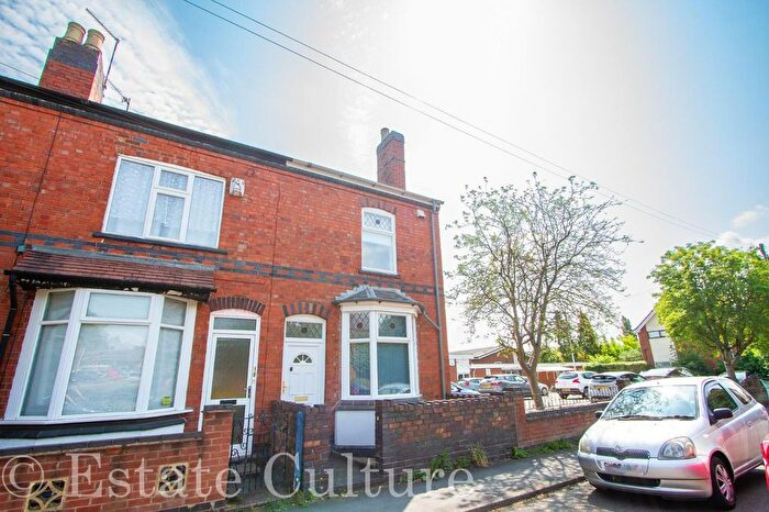 3 Bedroom Semi-Detached House To Rent In Sergeant Simon Valentine Way, Bedworth, CV12