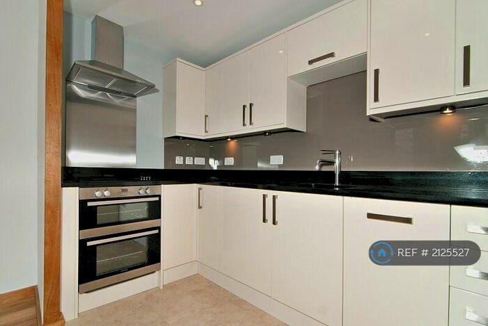3 Bedroom Flat To Rent In Frederick Street, Brighton, BN1