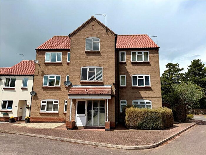 2 Bedroom Apartment To Rent In Old Place, Sleaford, Lincolnshire, NG34