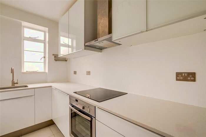 1 Bedroom Flat To Rent In Hightrees House, Nightingale Lane, London, SW12
