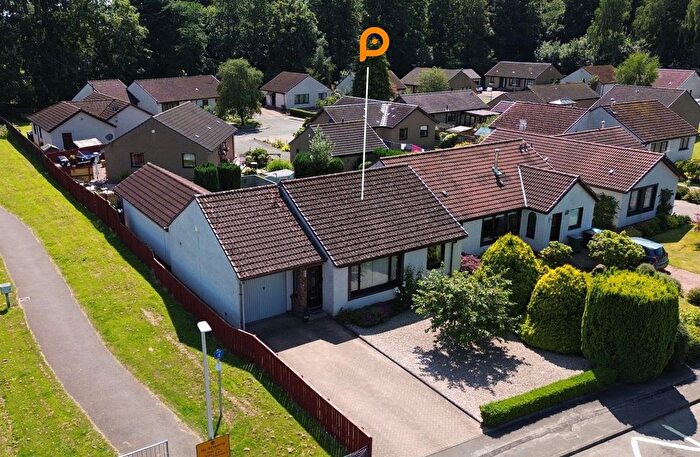 3 Bedroom Detached Bungalow For Sale In Marshall Road, Luncarty, Perth, PH1