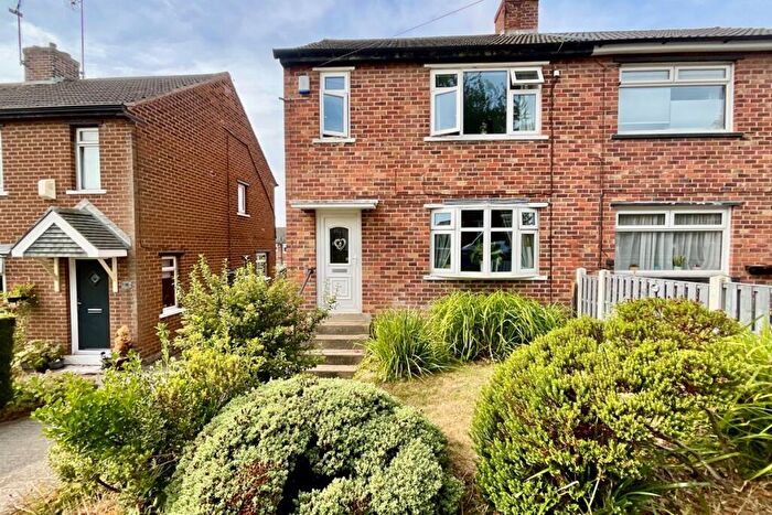 3 Bedroom Semi-Detached House For Sale In Flockton Crescent, Handsworth, Sheffield, S13