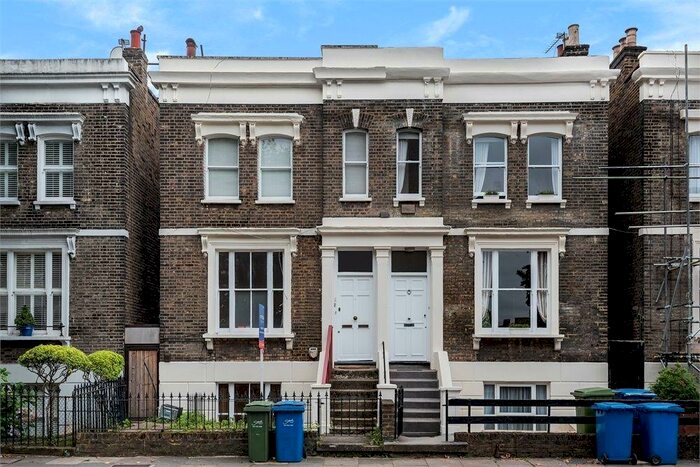 3 Bedroom Maisonette To Rent In Southwark Park Road, London, SE16
