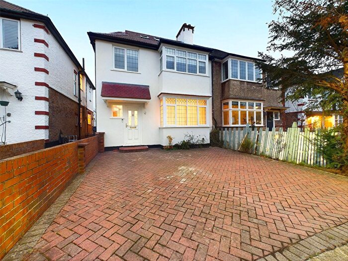 5 Bedroom Semi-Detached House To Rent In Harvard Road, Isleworth, TW7