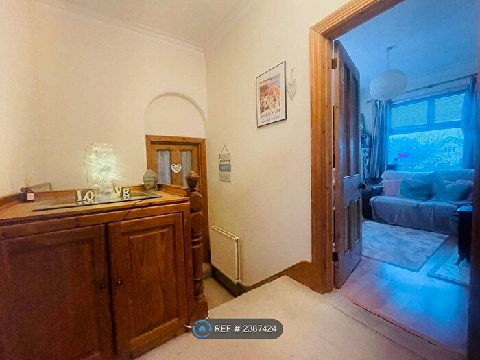 2 Bedroom Flat To Rent In Colebrooke Road, Bexhill-On-Sea, TN39