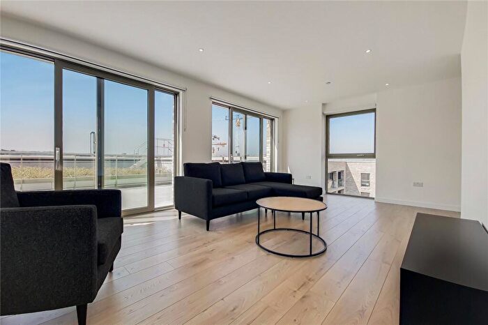 1 Bedroom Apartment To Rent In Atlantis Avenue, London, E16