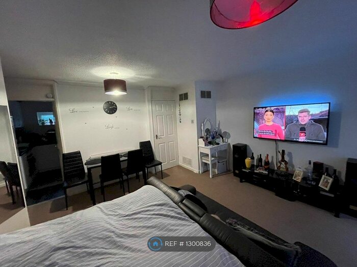 Studio To Rent In Maiden Place, Lower Earley, Reading RG6