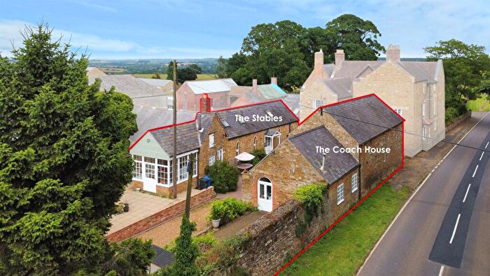 4 Bedroom Character Property For Sale In The Coach House & The Stables, Brampton Ash, Market Harborough, LE16
