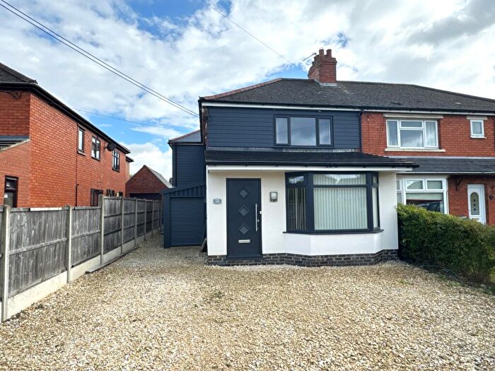 3 Bedroom Semi-Detached House To Rent In Scothern Road, Nettleham, LN2