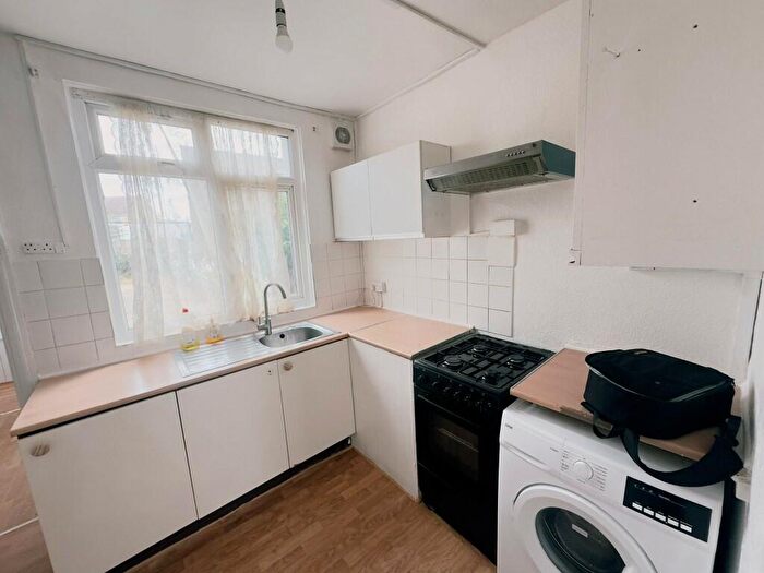 2 Bedroom Terraced House To Rent In Morley Road, Barking, London, IG11