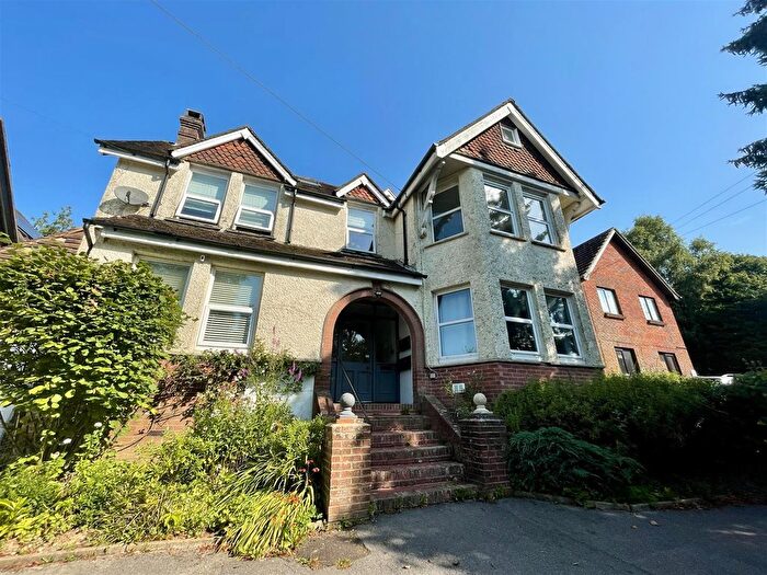 1 Bedroom Flat To Rent In High Street, Heathfield, TN21