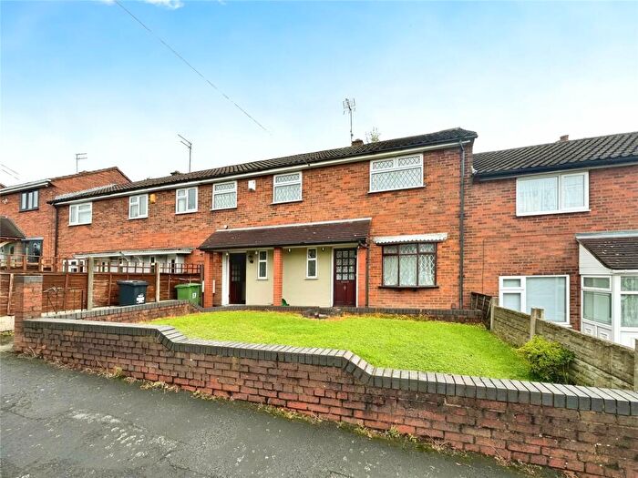 3 Bedroom Terraced House To Rent In Windsor Crescent, Dudley, West Midlands, DY2