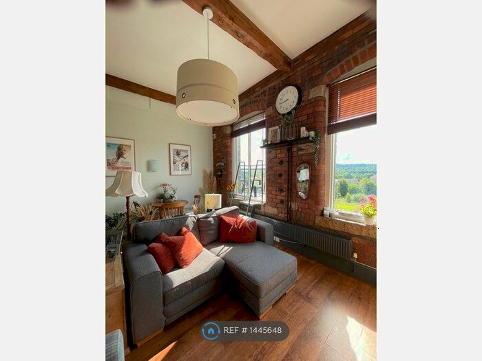 2 Bedroom Flat To Rent In Ledgard Wharf, Mirfield, WF14