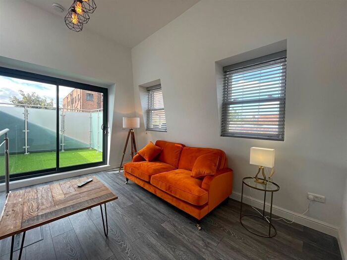 1 Bedroom Flat To Rent In Bickley Street, Tooting Broadway, SW17