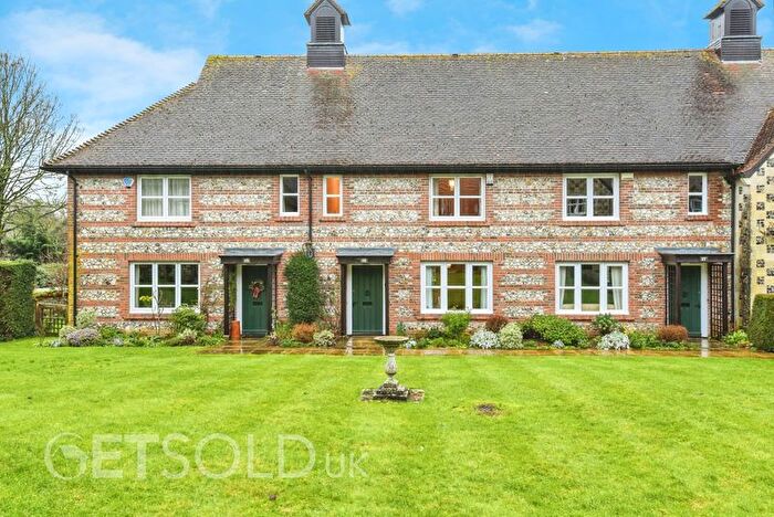 2 Bedroom Property For Sale In Earls Manor Court, Salisbury, SP4