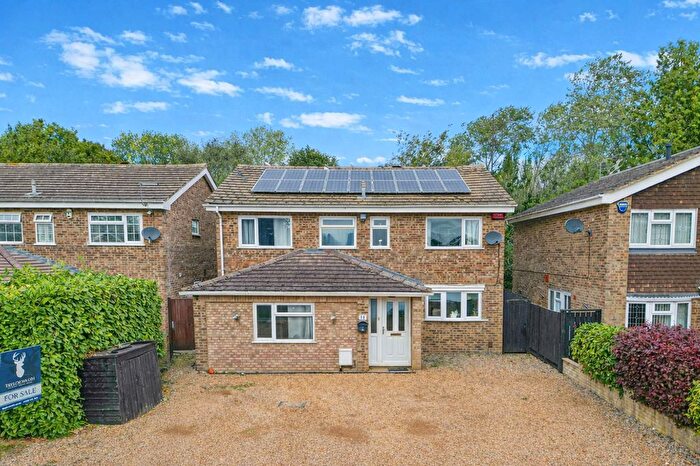 6 Bedroom Detached House For Sale In Windmill Hill Drive, Bletchley, MK3