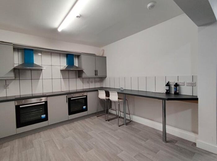 5 Bedroom Semi-Detached House To Rent In John Avenue, Heanor, DE75