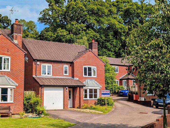4 Bedroom Detached House For Sale In Fairmoor Close, Parkend, Lydney, GL15
