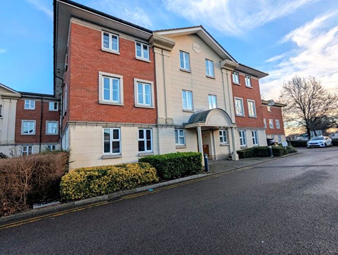 1 Bedroom Flat To Rent In Springly Court, Grimsbury Road, Bristol, Gloucestershire, BS15
