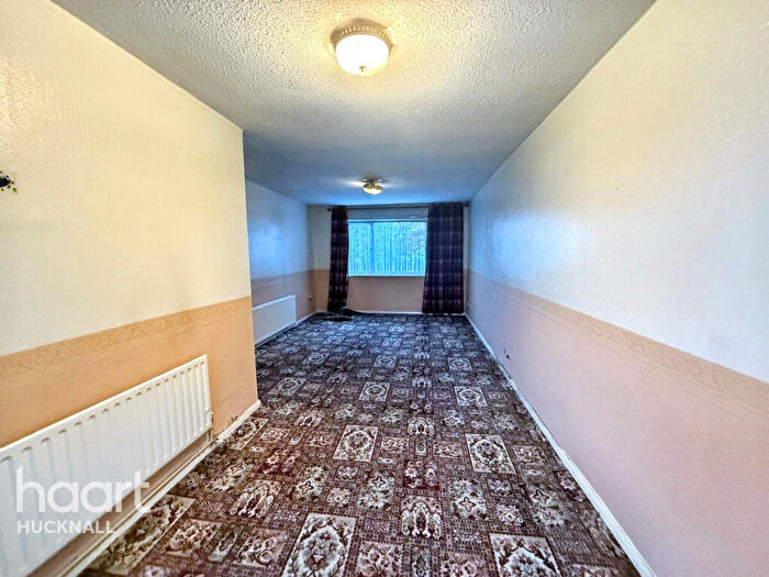 3 Bedroom Detached House For Sale In Sherwood Way, Nottingham, NG16