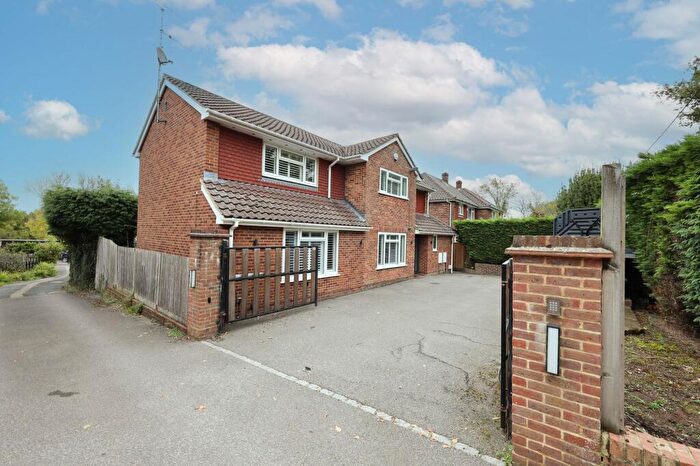 5 Bedroom Detached House For Sale In Folders Lane, Burgess Hill, RH15