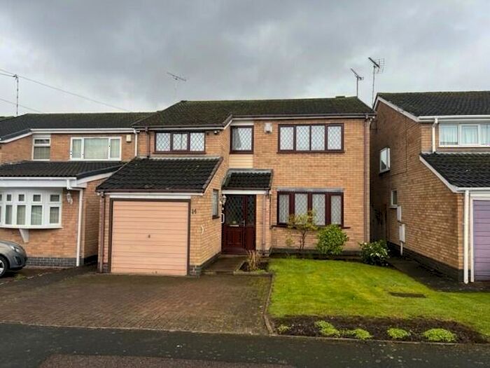 4 Bedroom Detached House For Sale In Brunel Avenue, Leicester