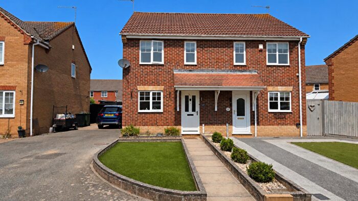 2 Bedroom Semi-Detached House For Sale In El Alamein Way, Bradwell, NR31