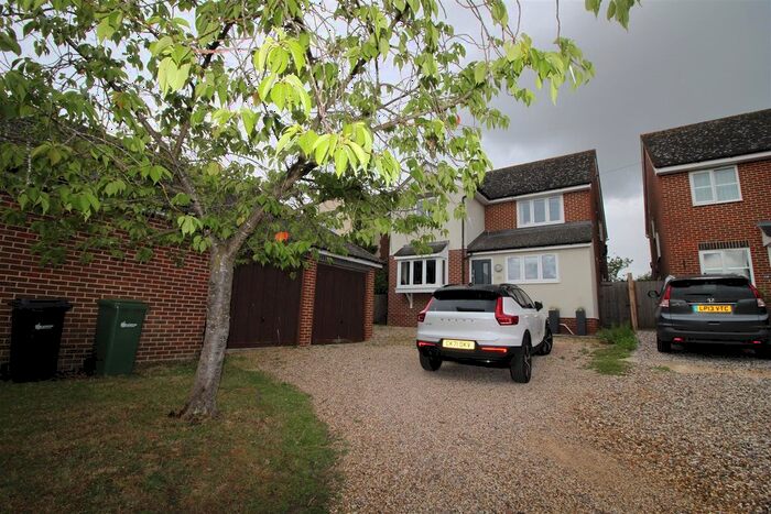 4 Bedroom Detached House To Rent In Tilkey Road, Coggeshall, Colchester, CO6