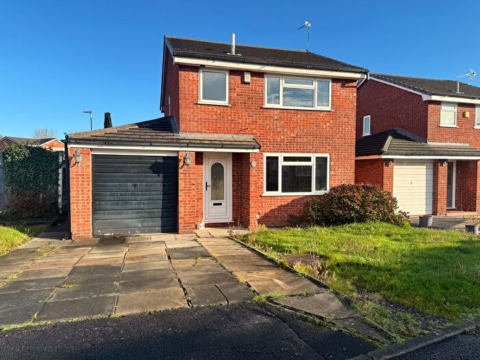 3 Bedroom Detached House For Sale In Shropshire Close, Woolston, Warrington, WA1