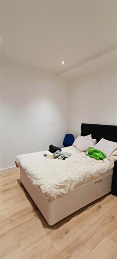 2 Bedroom Apartment To Rent In Apartment, Pollard Street, M4
