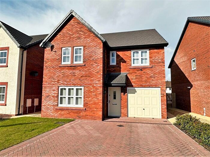 4 Bedroom Detached House For Sale In Haydock Drive, The Ridings, CA2