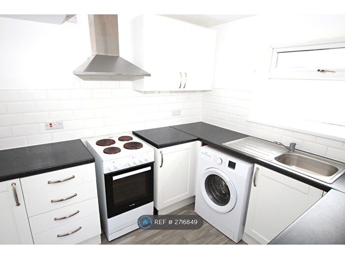 2 Bedroom Semi-Detached House To Rent In Sellens Cottages, Sheerness, ME12