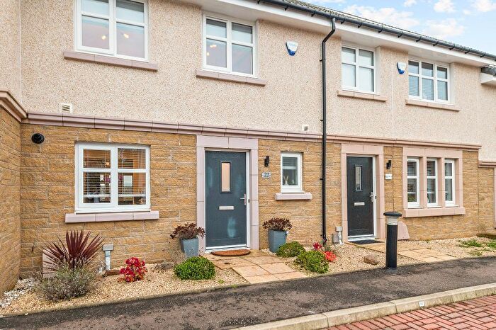3 Bedroom Terraced House For Sale In Ferniesyde Court, Kinnaird, Larbert, FK2
