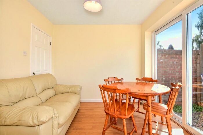 4 Bedroom Terraced House To Rent In Cedar Way, Guildford, Surrey, GU1