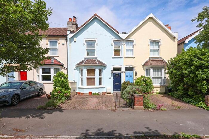 2 Bedroom House For Sale In Egerton Road, Bristol, BS7