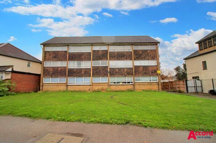 2 Bedroom Flat To Rent In Ardleigh Green Road, Hornchurch, RM11