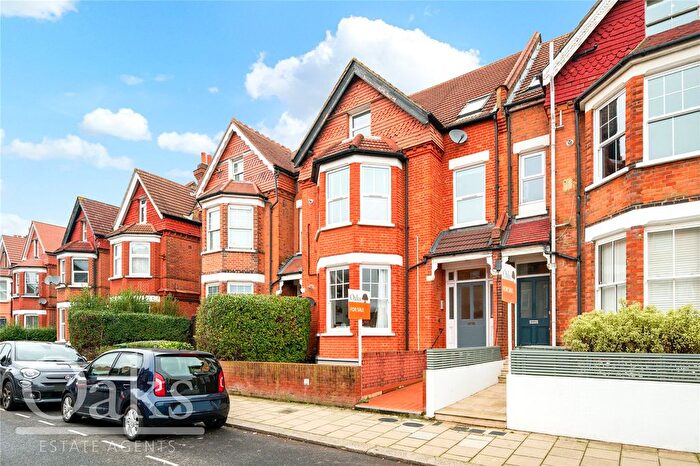 2 Bedroom Flat For Sale In Pinfold Road, Streatham, SW16