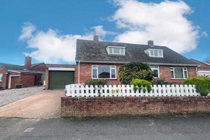 3 Bedroom Semi-Detached House To Rent In Manor Orchard, Taunton, TA1