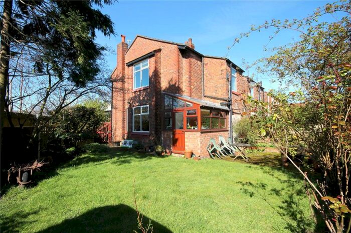 2 Bedroom End Of Terrace House To Rent In Winifred Road, Didsbury, Manchester, M20